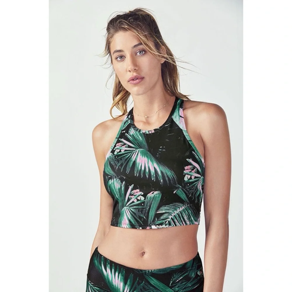 Cara Fabletics set top xs bottoms small #129